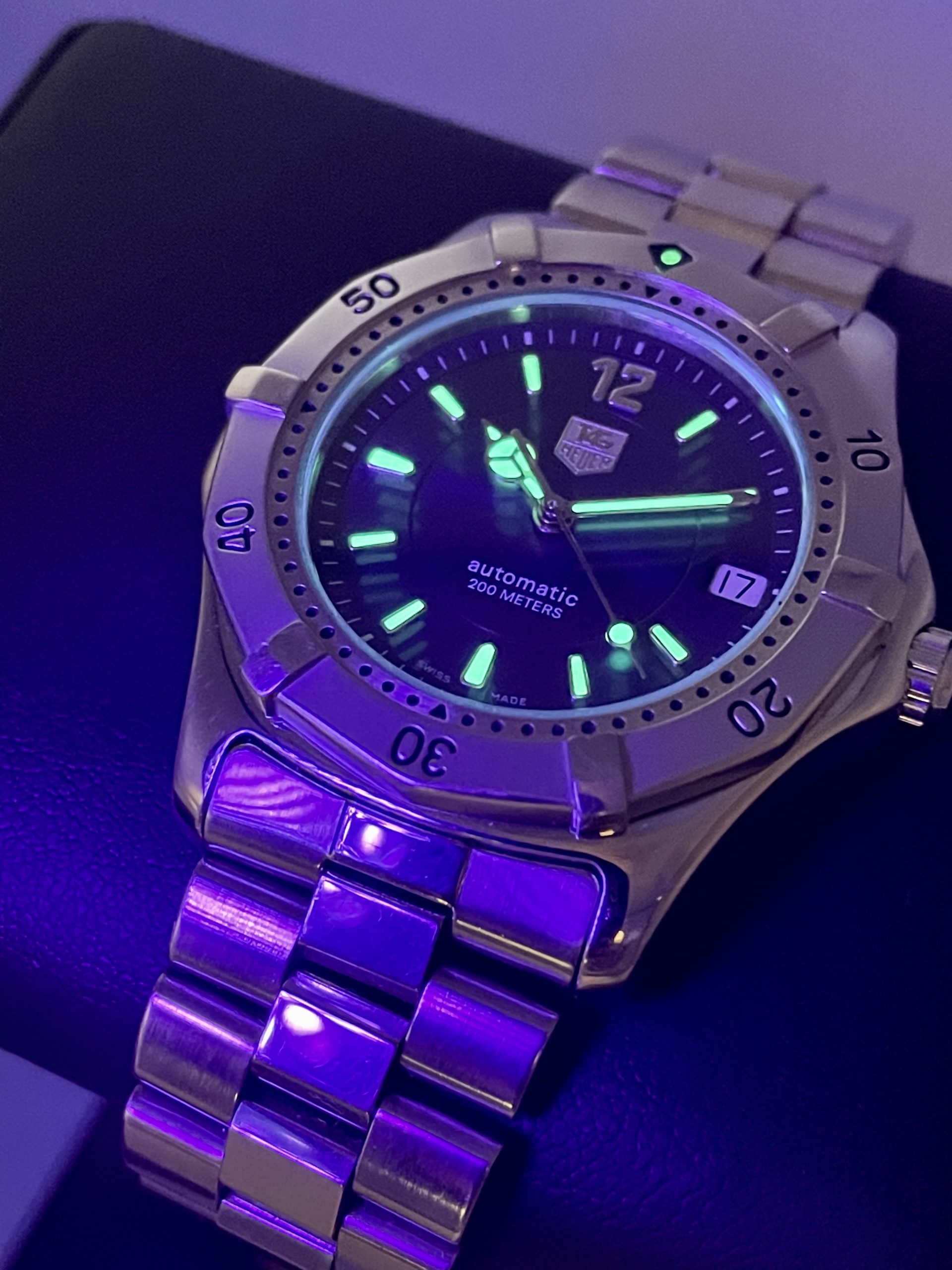 TAG Heuer 2000 Classic Date Swiss Automatic 38mm Blue Dial WK2117 Steel