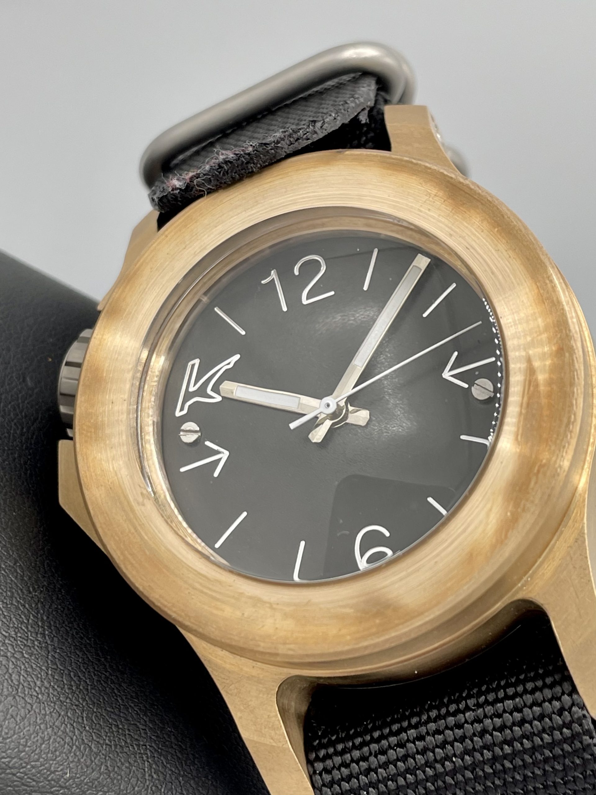 KAVENTSMANN BRONZO 10TH ANNIVERSARY TRIGGERFISH Black 46MM SWISS