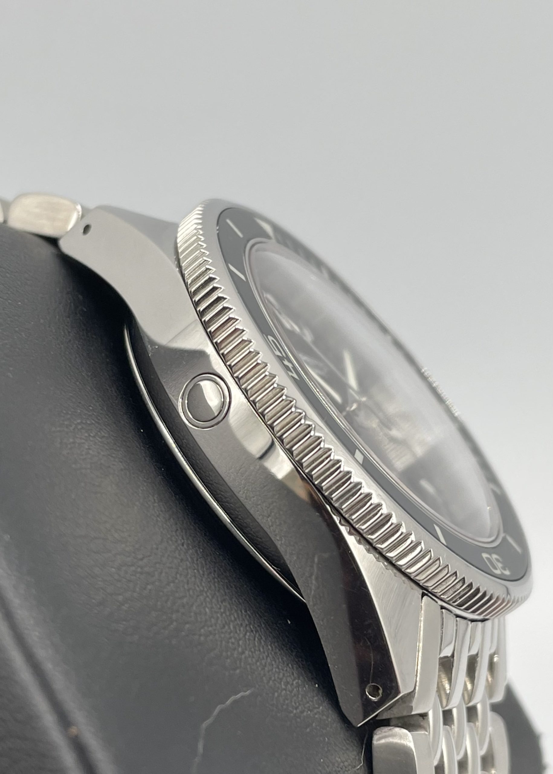 Diogo Jota 直書きオート　/10シリ LIVE: Gruesome FOOTAGE from DIOGO JOTA'S DEADLY CRASH SITE - YouTube