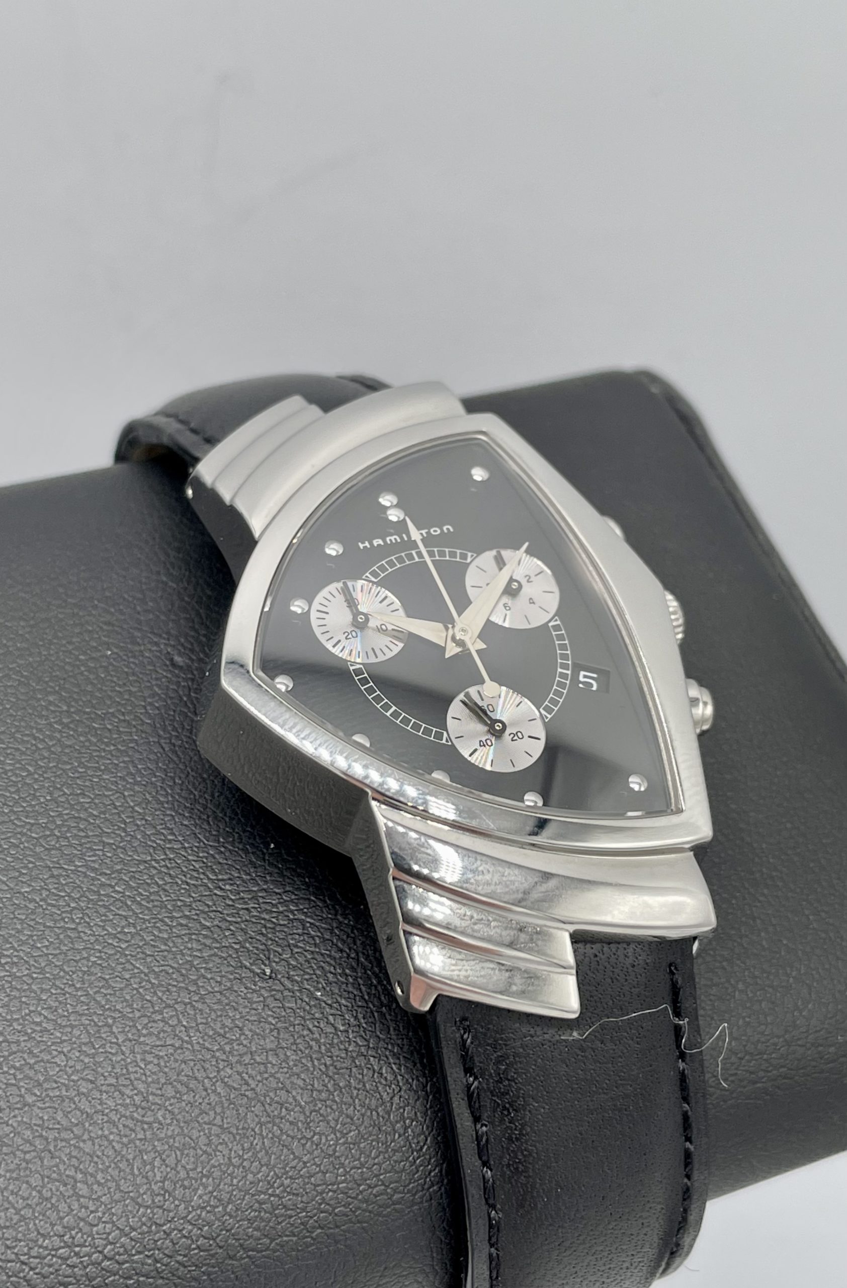 HAMILTON VENTURA CHRONOGRAPH ハミルトン ベンチュラ クロノグラフ 