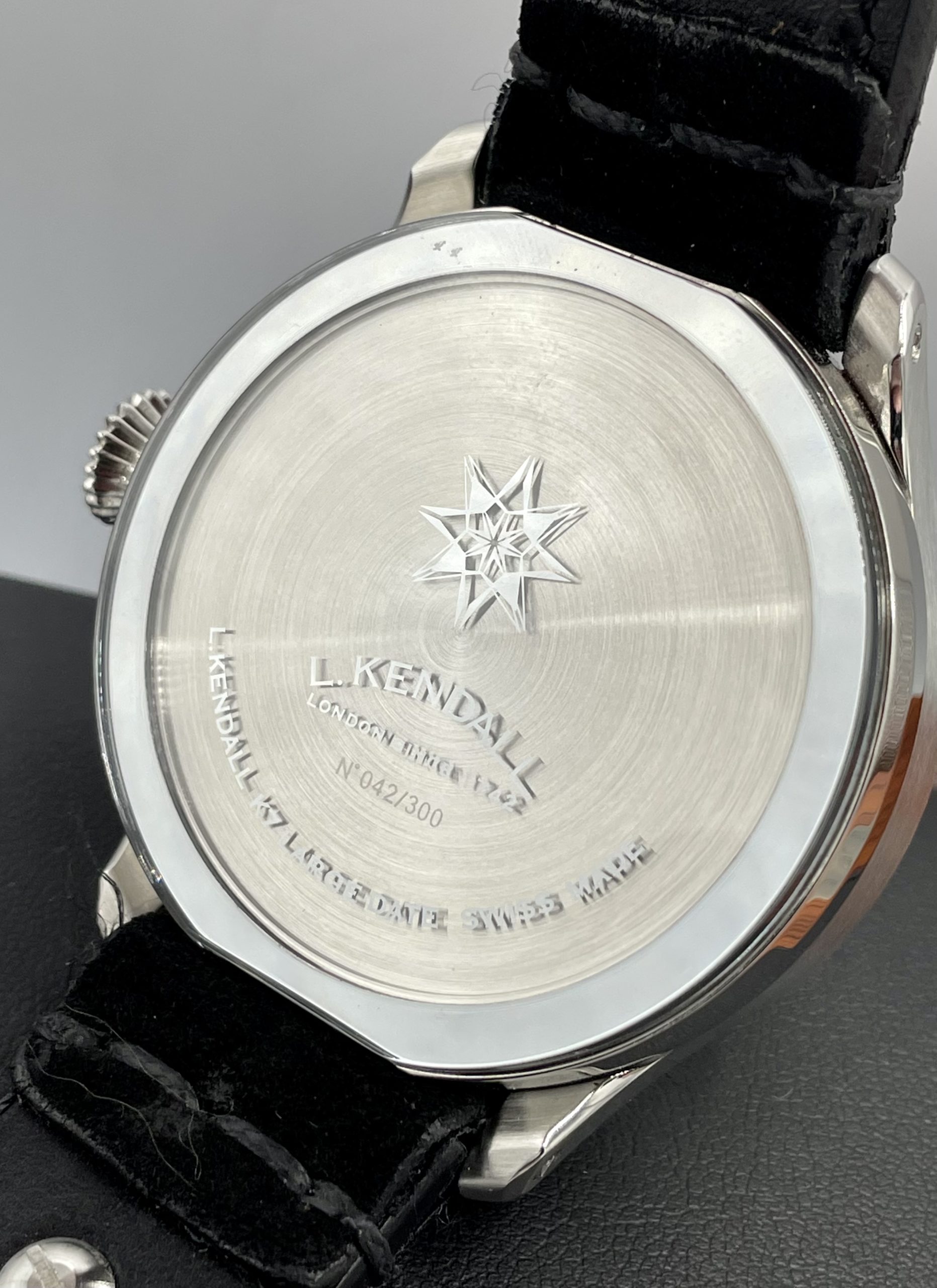 L. Kendall K7 Limited Edition Large Date Brown Mother Of Pearl