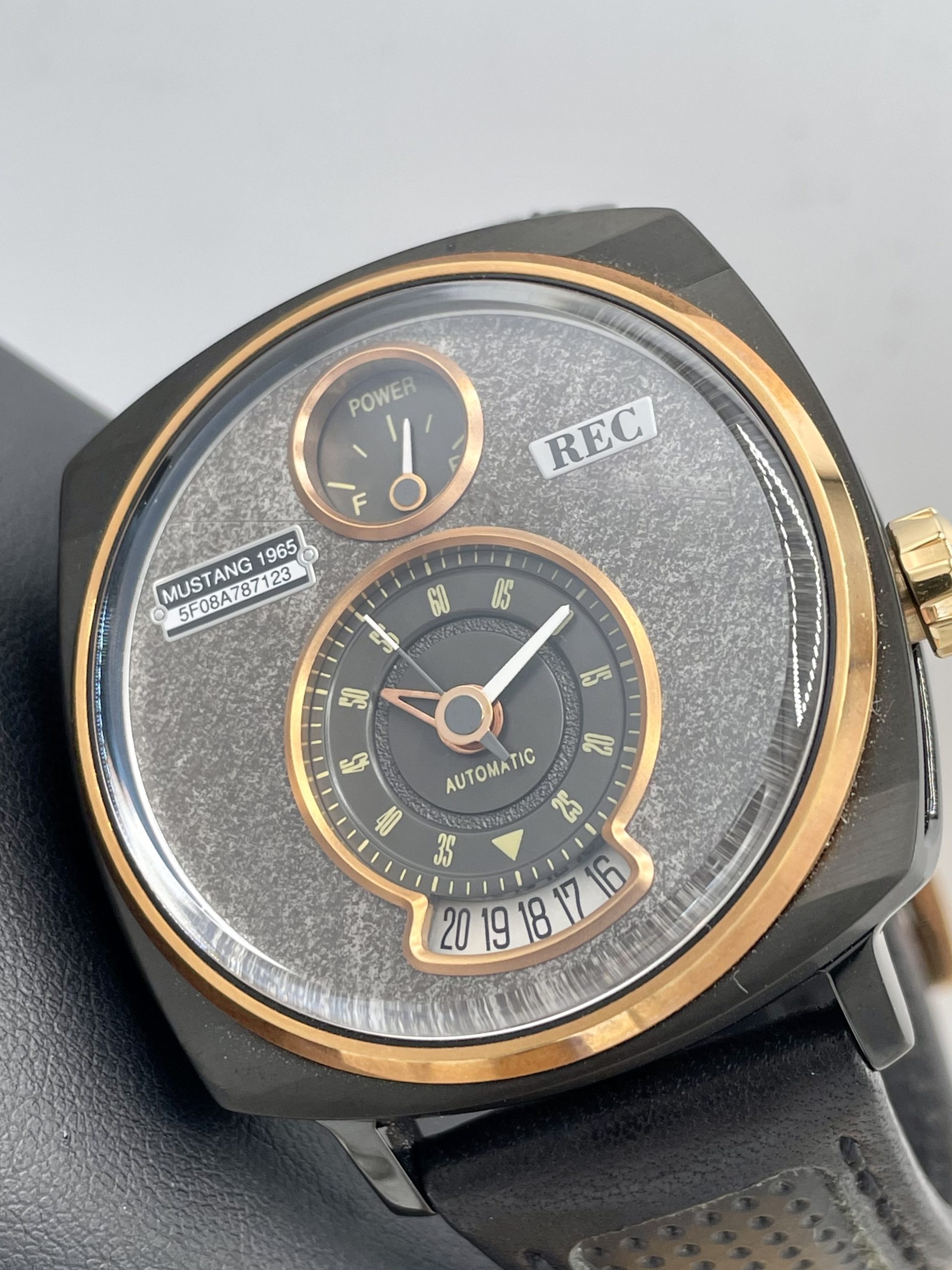 REC P-51 03 1965 FORD MUSTANG POWER RESERVE 44MM AUTOMATIC SOLD