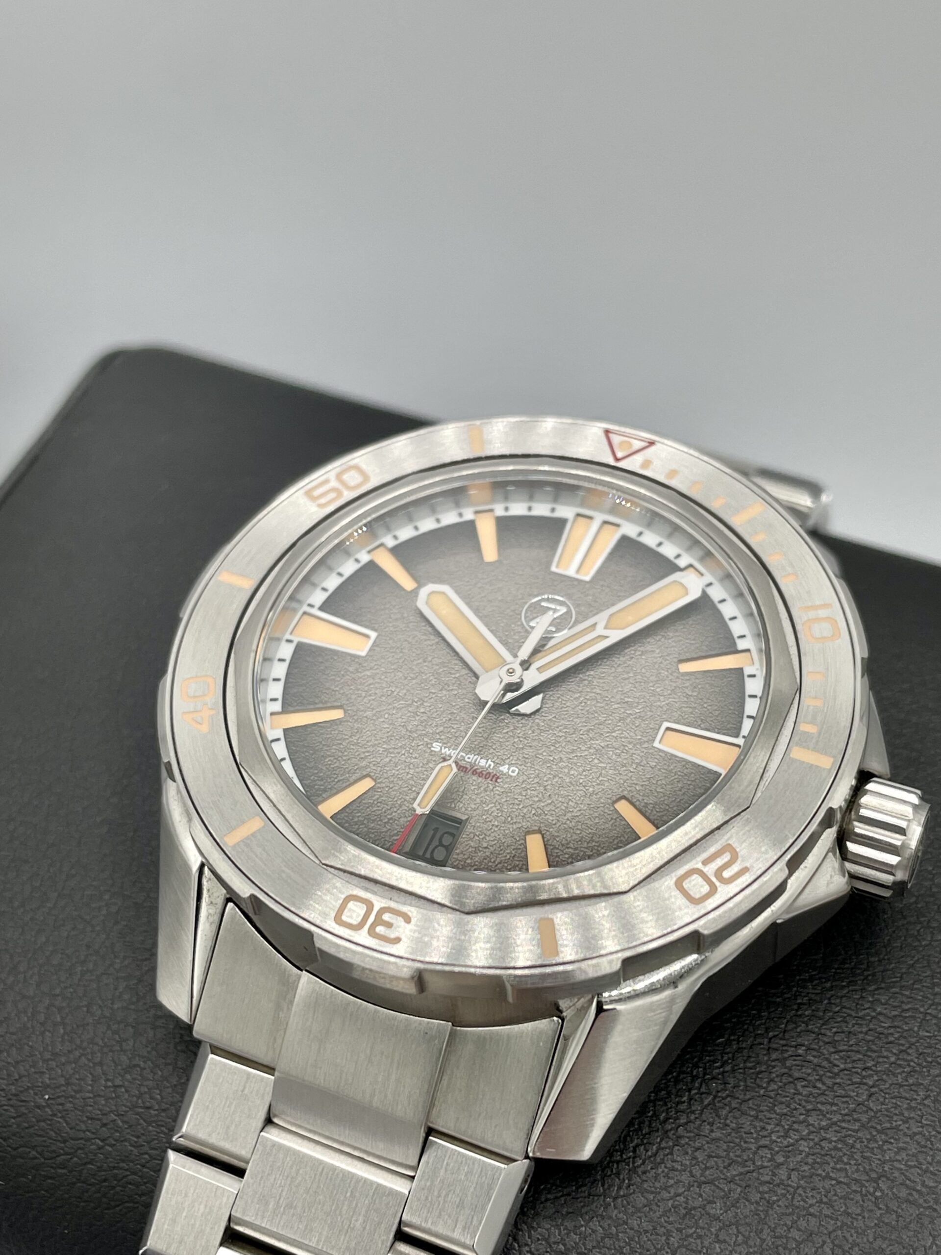 ZELOS Swordfish 40 Desert Sand Limited Edition 200 Pieces 40mm