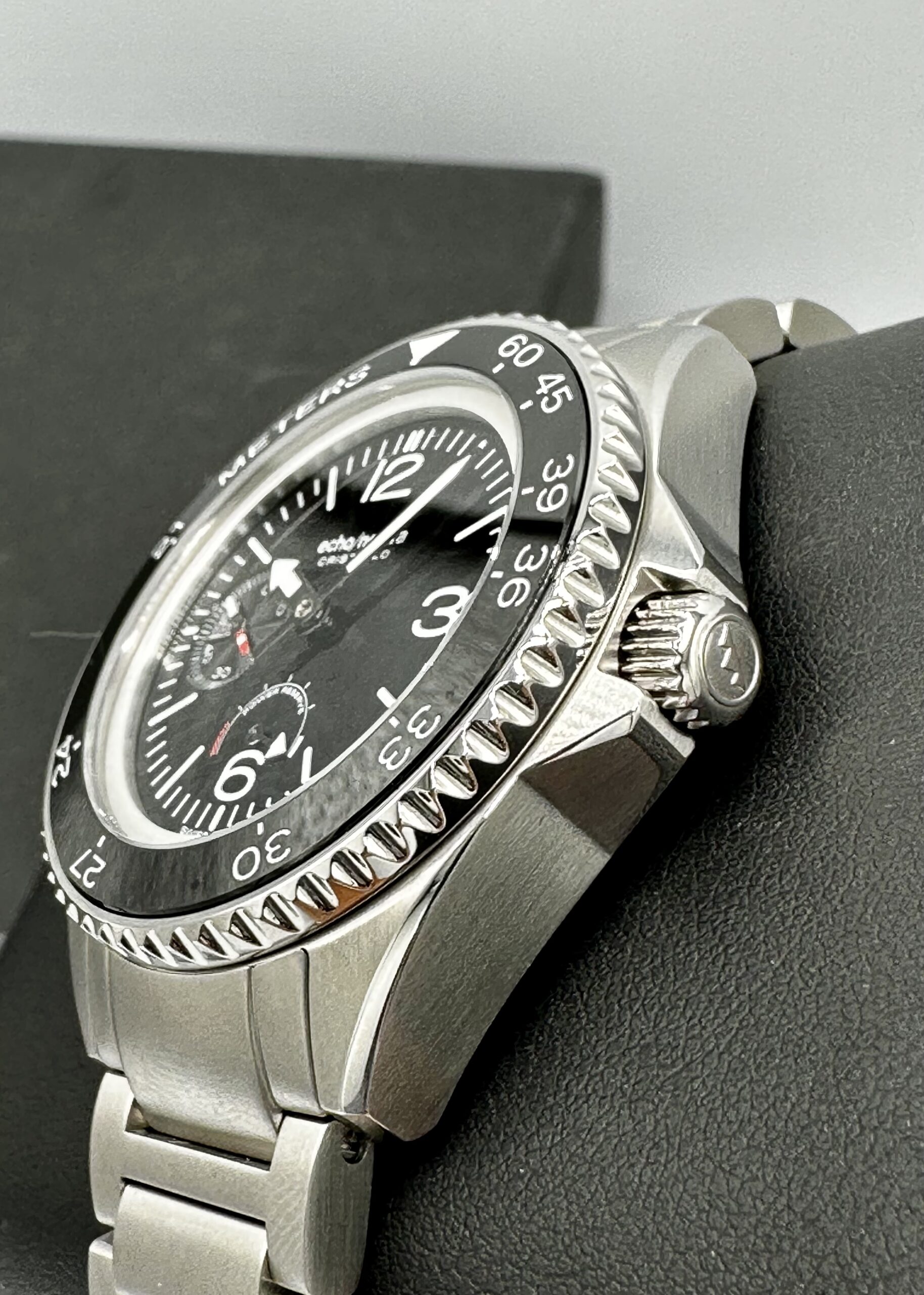 Echo/Nuetra CRISTALLO Professional Diver Black Dial 500m 42mm