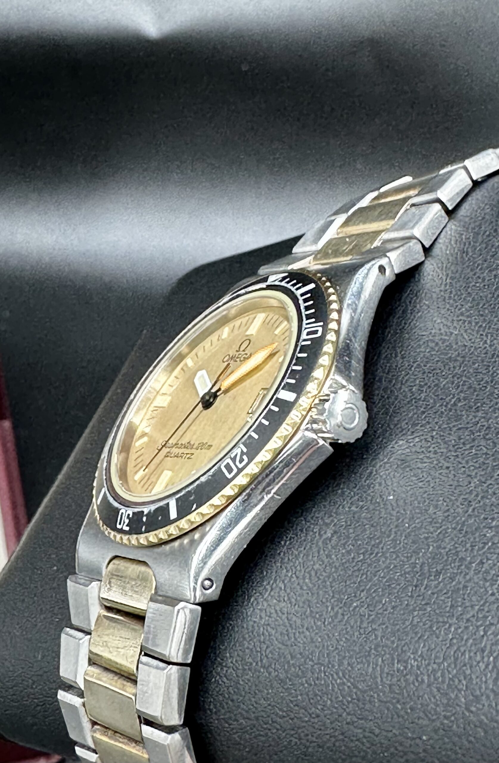 Vintage Omega Seamaster 120m 2-tone Swiss Quartz Gold Dial Circa