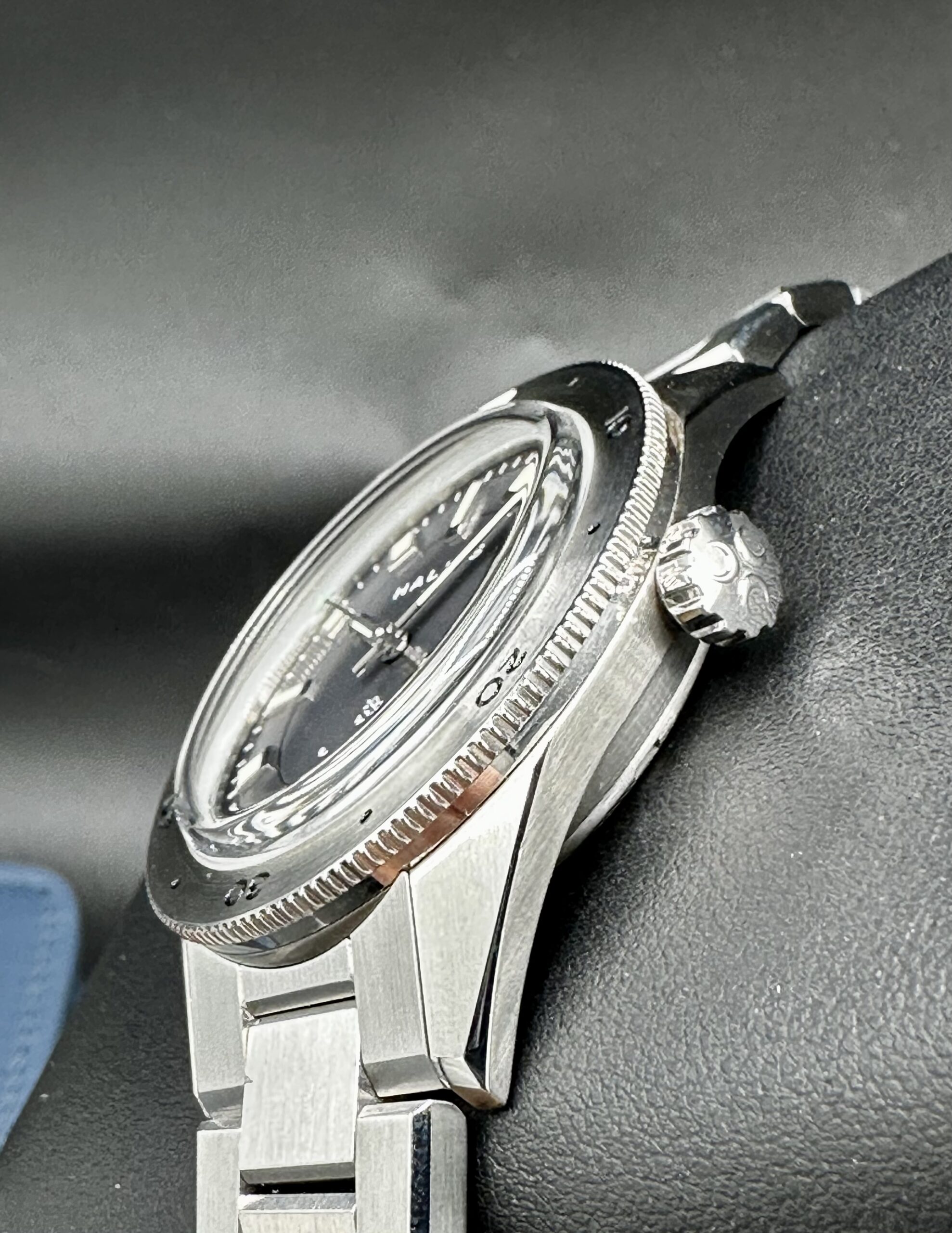 Halios Fairwind Series 1 Swiss Automatic 39mm Bathyal Blue Dial Halios Fairwind Series 1 Swiss Automatic 39mm Bathyal Blue Dial