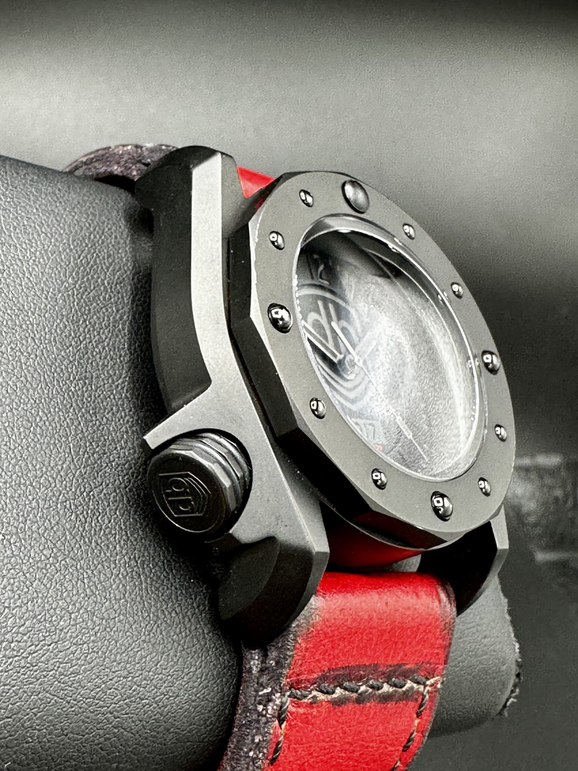 VINTAGE VDB BLACK PHANTOM SE LIMITED EDITION 10 Pieces 45MM SWISS