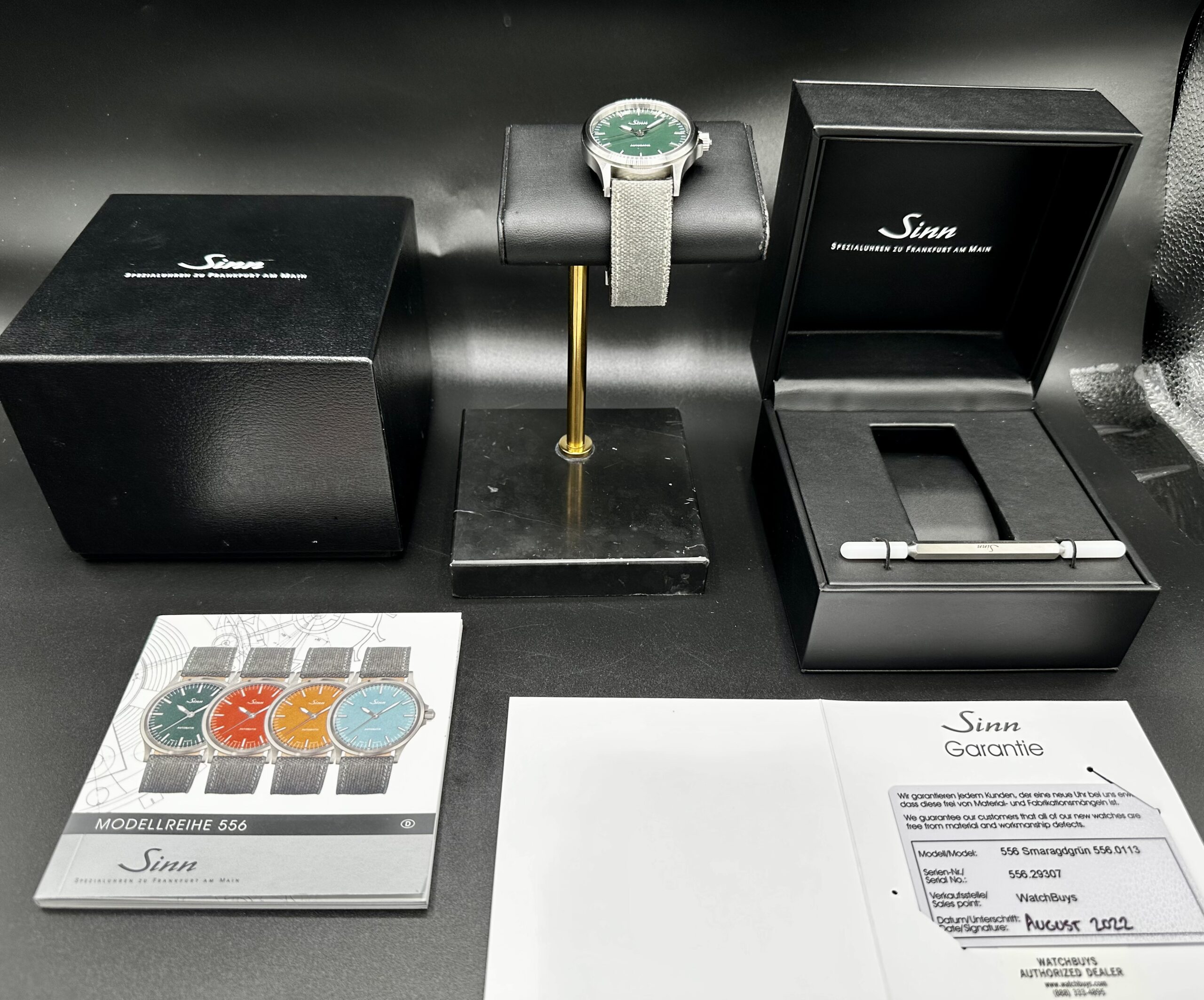 Sinn 556 Emerald Green Limited Edition 400 Pieces 38.5mm 200m