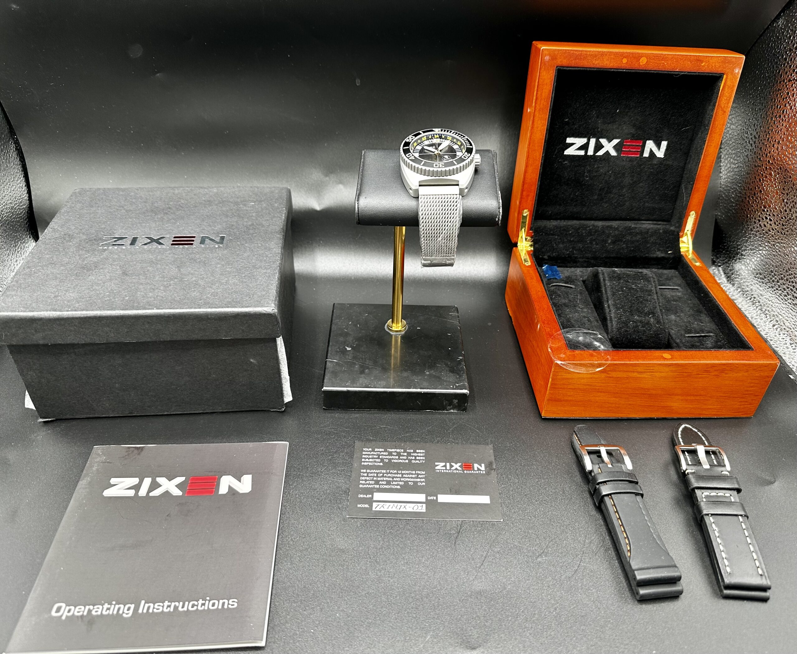 ZINEX TRIMIX GMT HOLY GRAIL #001/300 2000M PIRATE DIAL SWISS