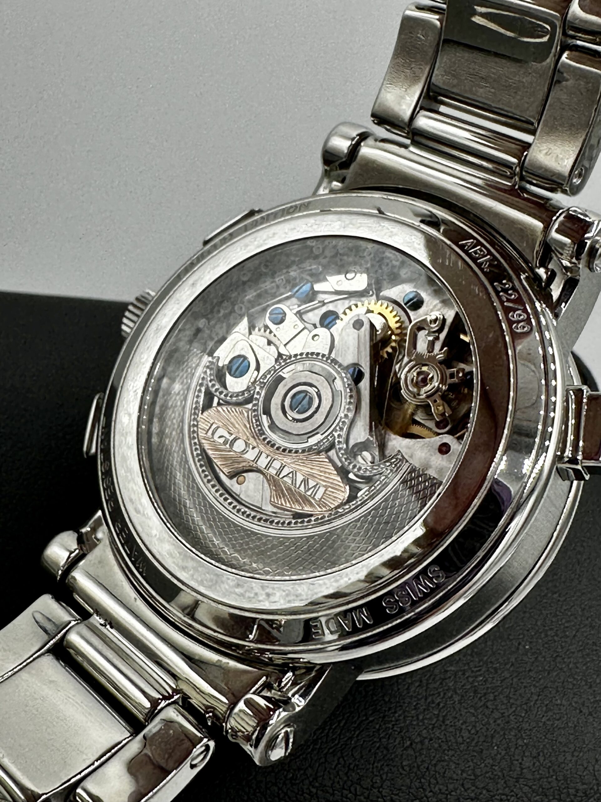 TOURNEAU GOTHAM ABALONE Diamond CHRONOGRAPH LIMITED EDITION  display picture 2
