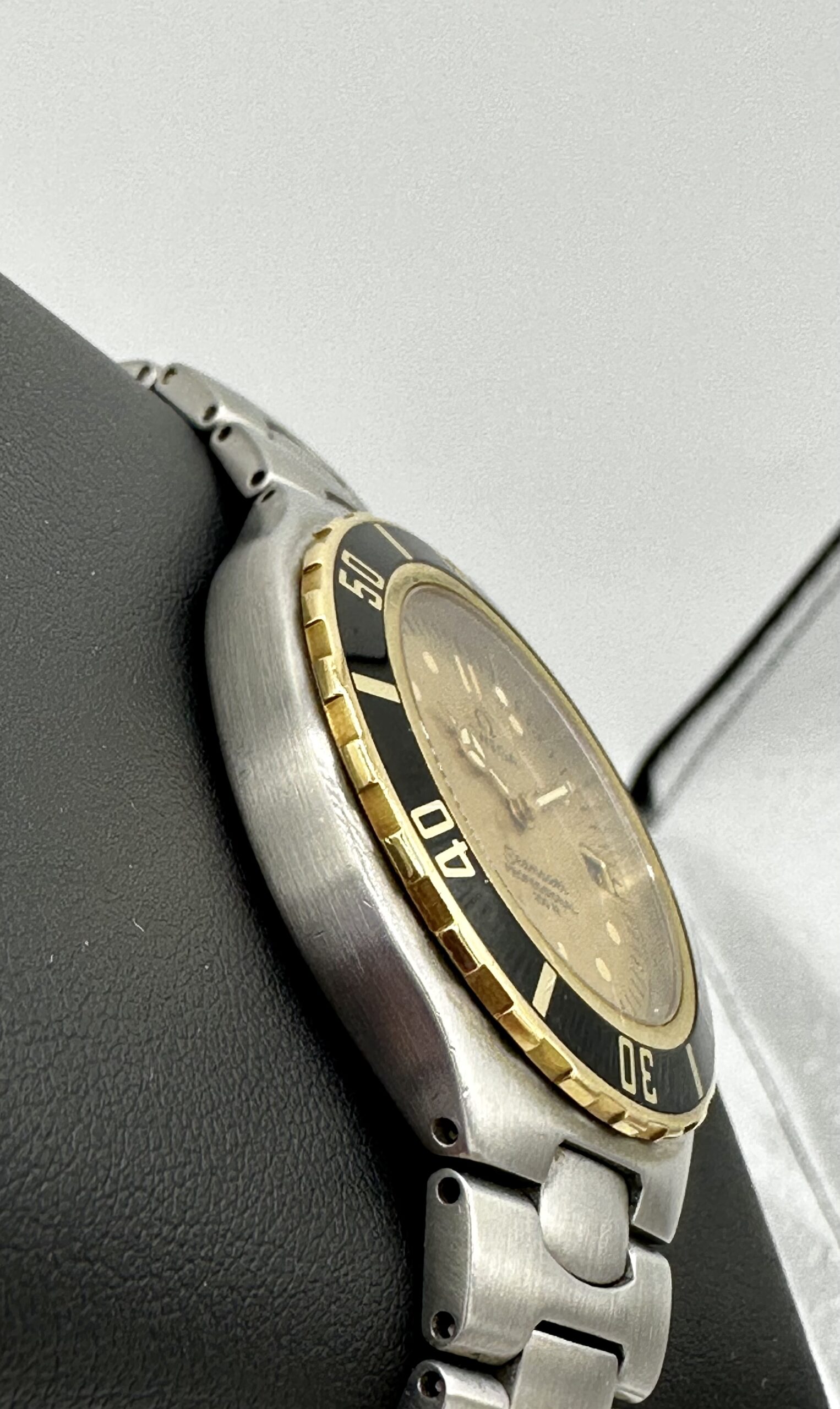 Vintage Omega Seamaster Professional 200m Swiss Quartz Gold
