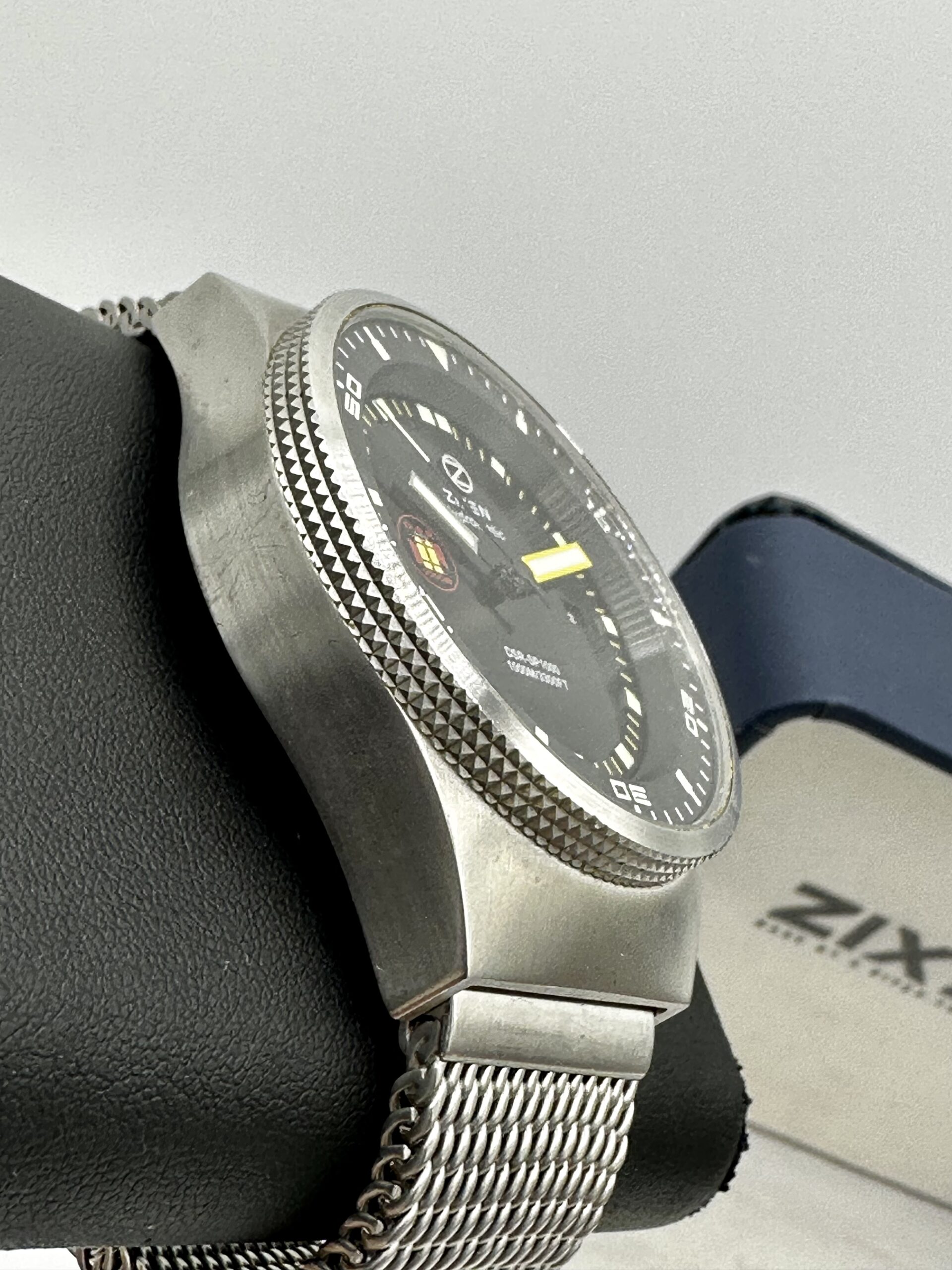 ZIXEN DSR1000 HYDROMATIC DEEP SEA RESEARCH 1000M DIVER BLACK 44MM