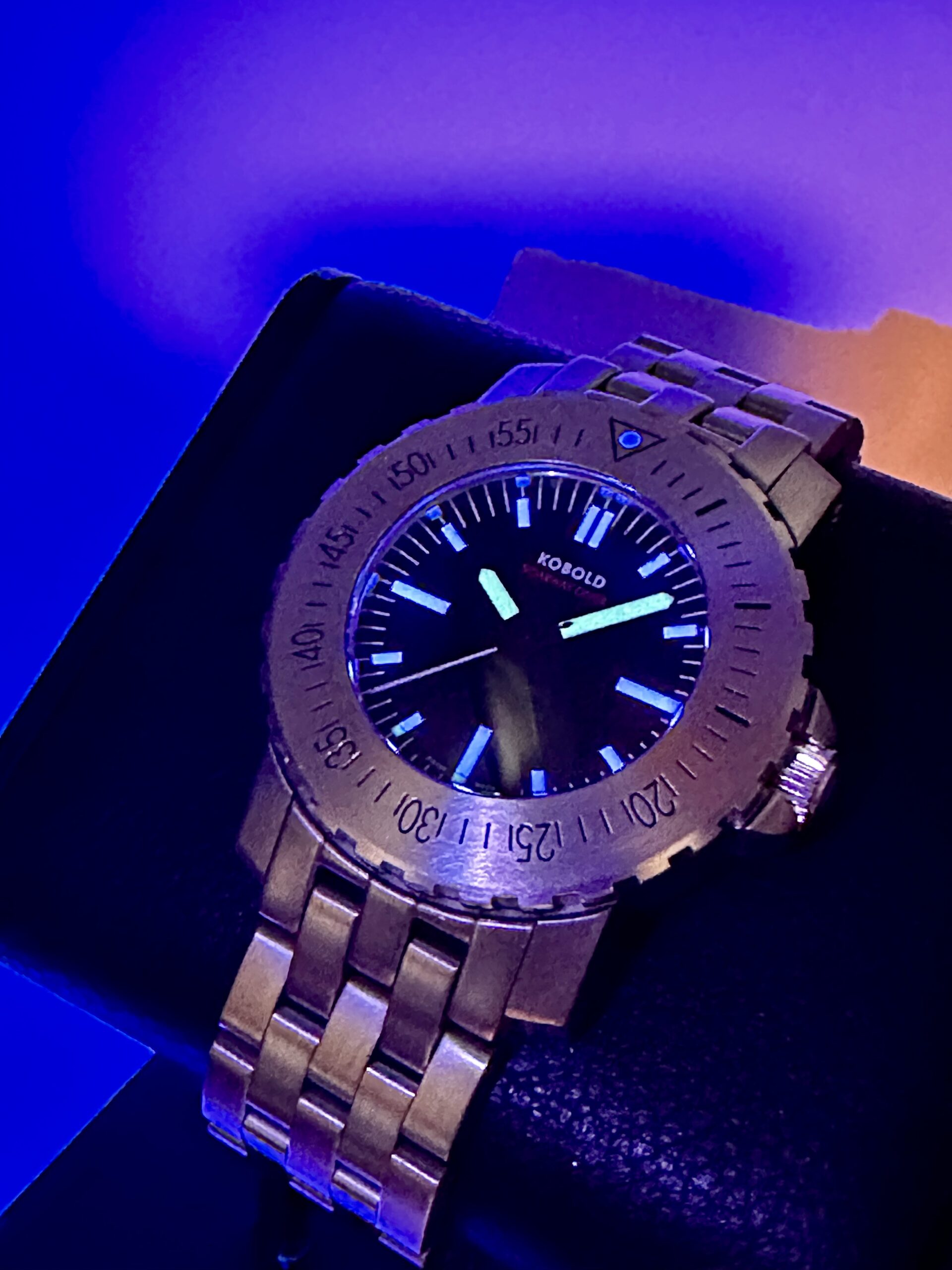 KOBOLD SOARWAY DIVER SEAL DEEP BLACK 43.5mm SWISS ETA 2824
