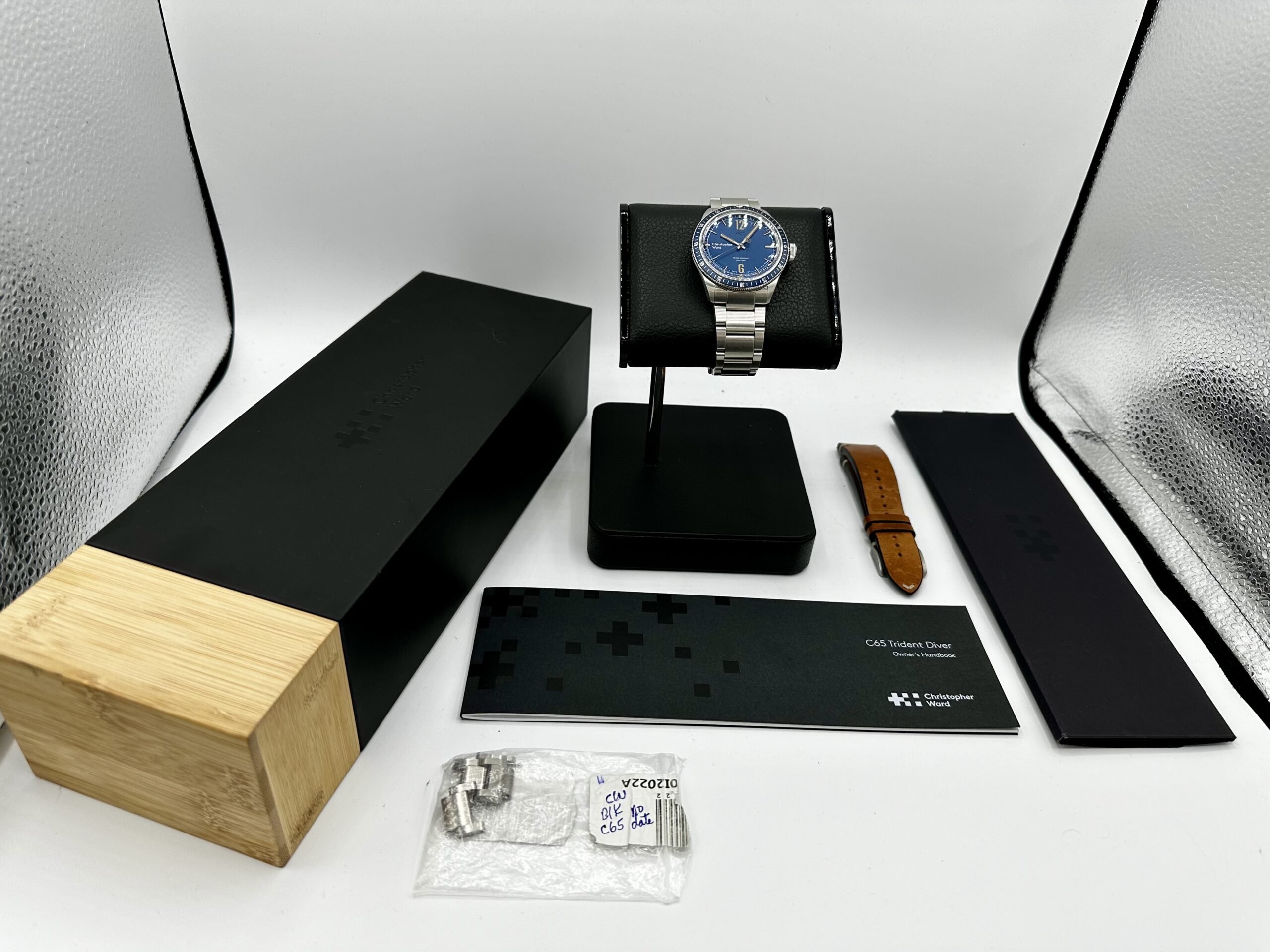 CHRISTOPHER WARD C65 TRIDENT DIVER BLUE SWISS AUTOMATIC 41MM 150M