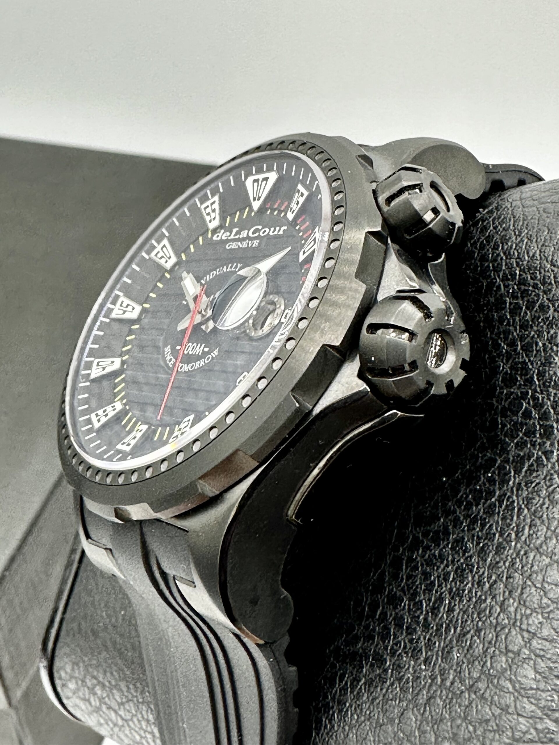 DELACOUR PROMESS REEF SAVER LIMITED EDITION 500M TITANIUM DIVER