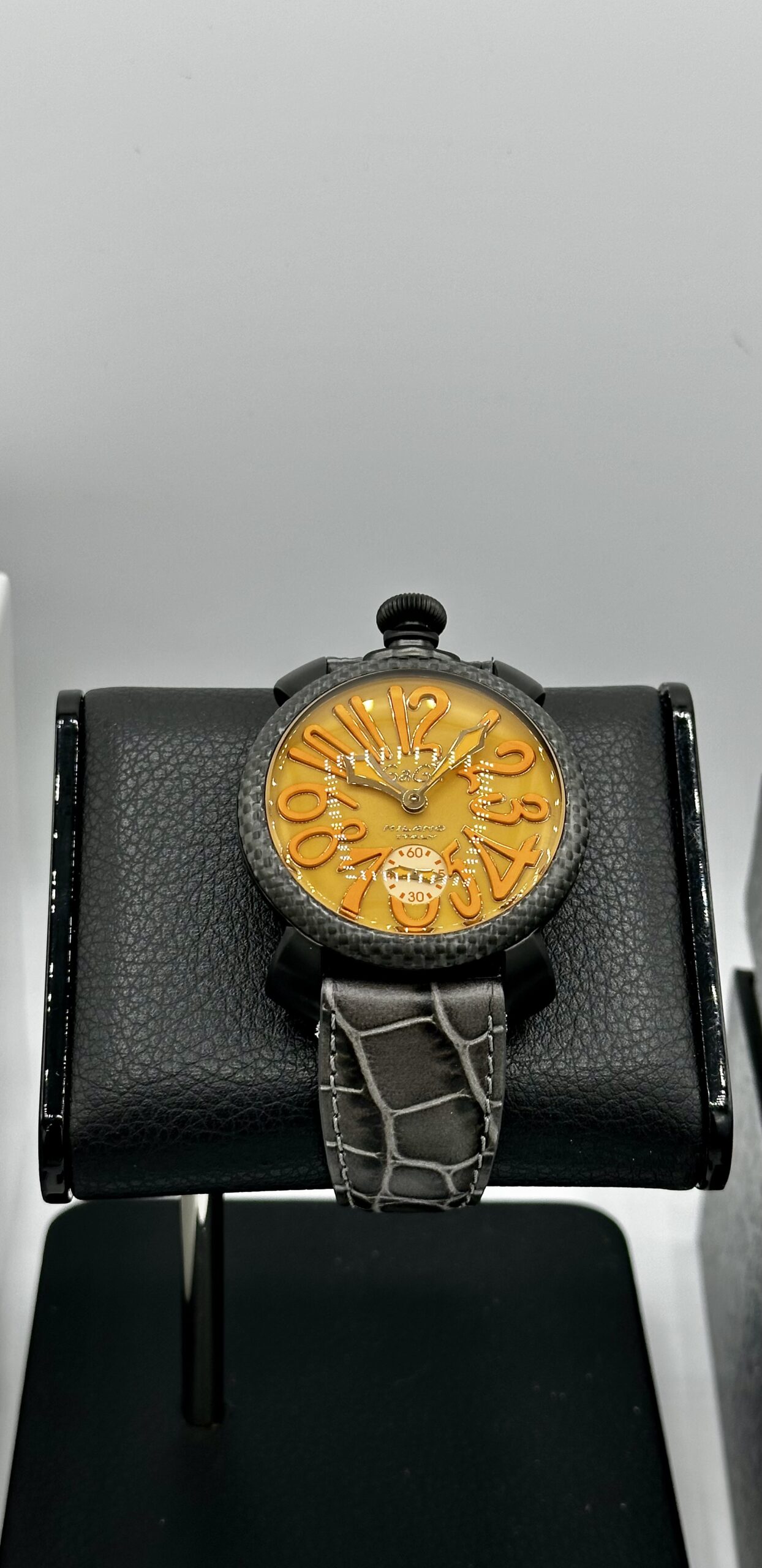GaGa Milano スカルウォッチ レッド/ゴールド 中古】 ガガ・ミラノ Gaga Milano SS 腕時計 メッシュメタル