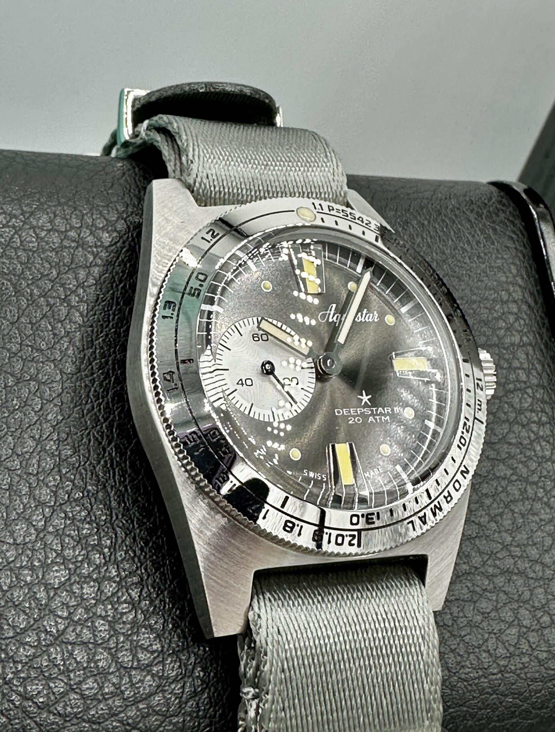 AQUASTAR DEEPSTAR II STEEL GREY DIAL SWISS AUTOMATIC 37MM