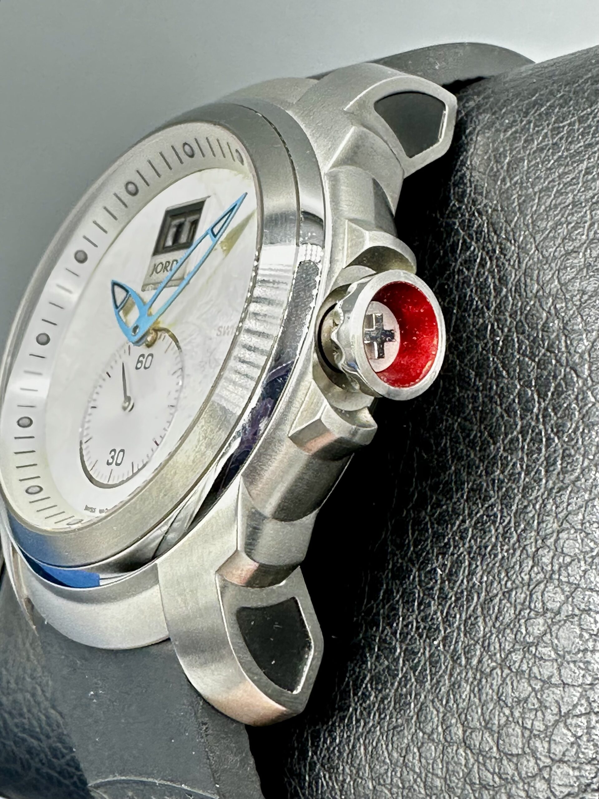 Michel Jordi Mega Icon Swiss Made Quartz Big Date 45mm Silver