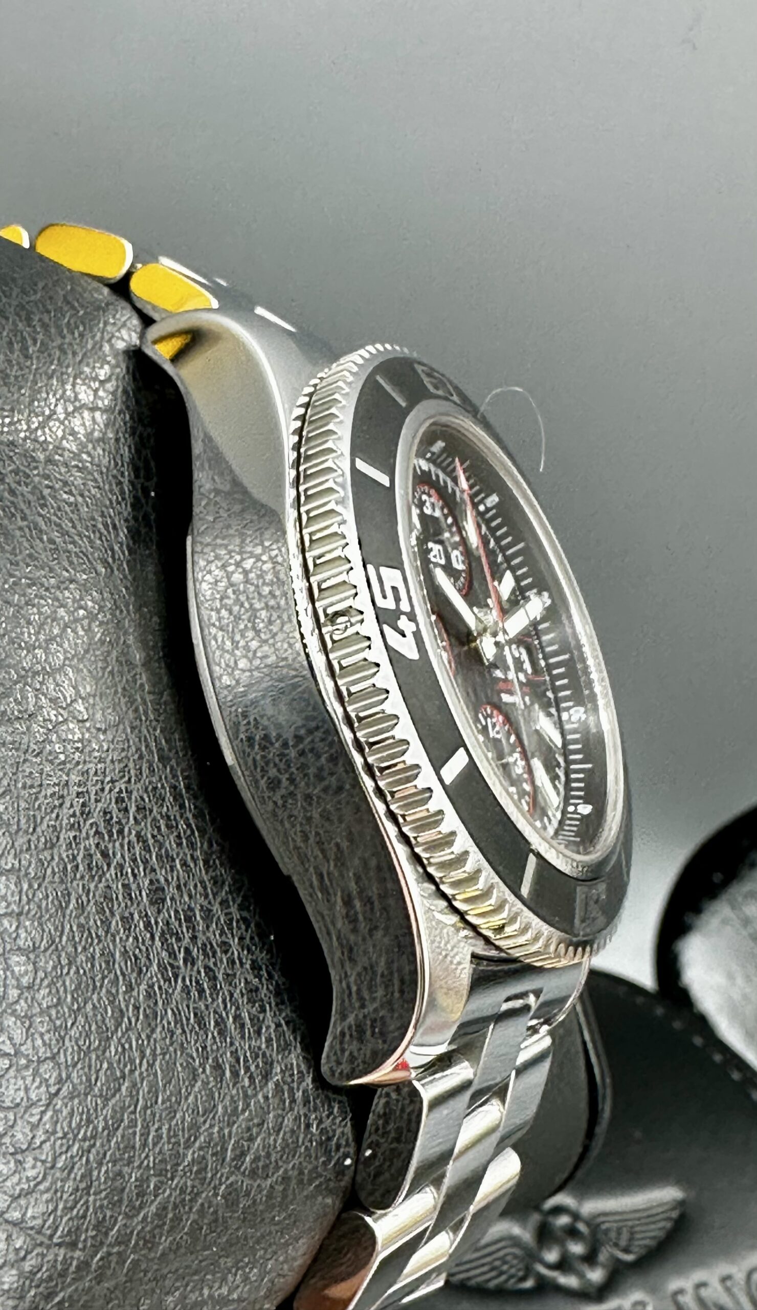 BREITLING SUPEROCEAN II CHRONOGRAPH 44MM DIVER A13341 SWISS
