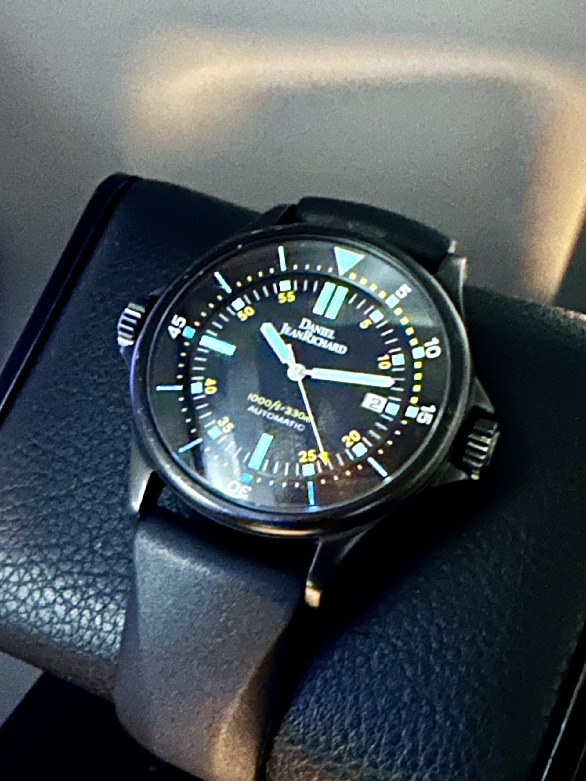 Daniel JeanRichard Diverscope 43mm Black PVD Stainless Steel 330m