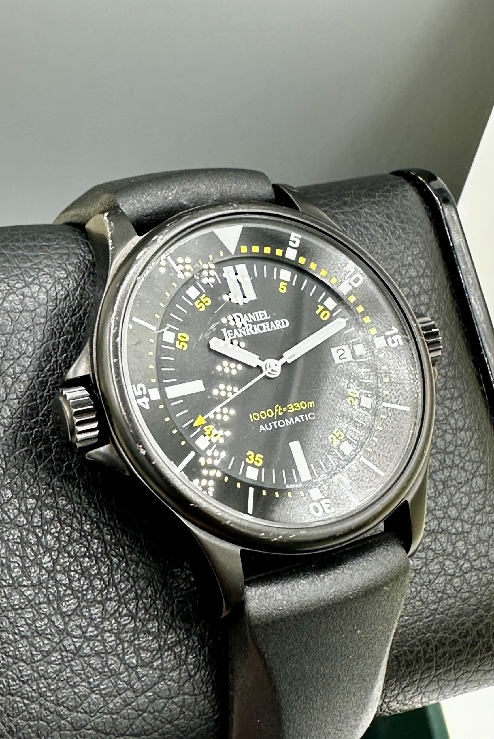Daniel JeanRichard Diverscope 43mm Black PVD Stainless Steel 330m