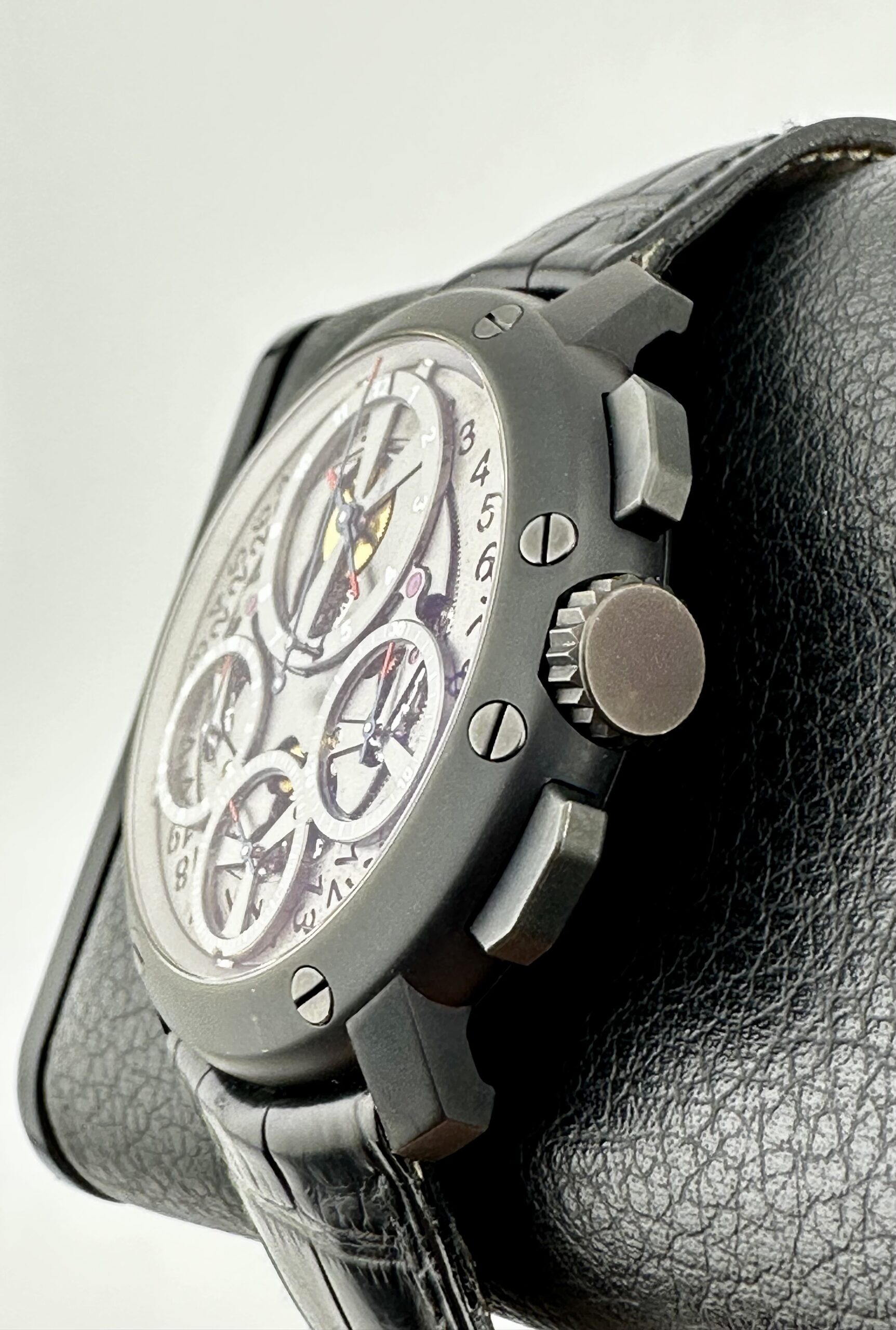 Guy Ellia 2388 Jumbo Chronograph 18k Black Gold Frederic