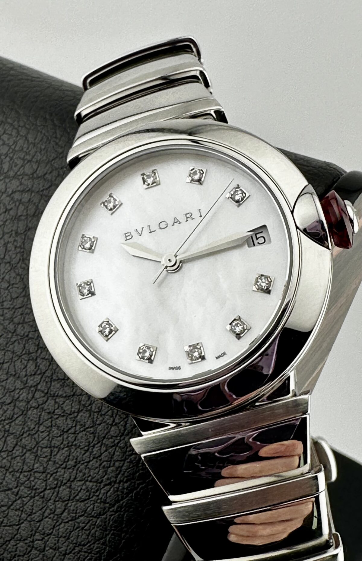 Bvlgari Bulgari Ladies LVCEA 36mm Diamonds Mother Of Pearl Dial Swiss Automatic