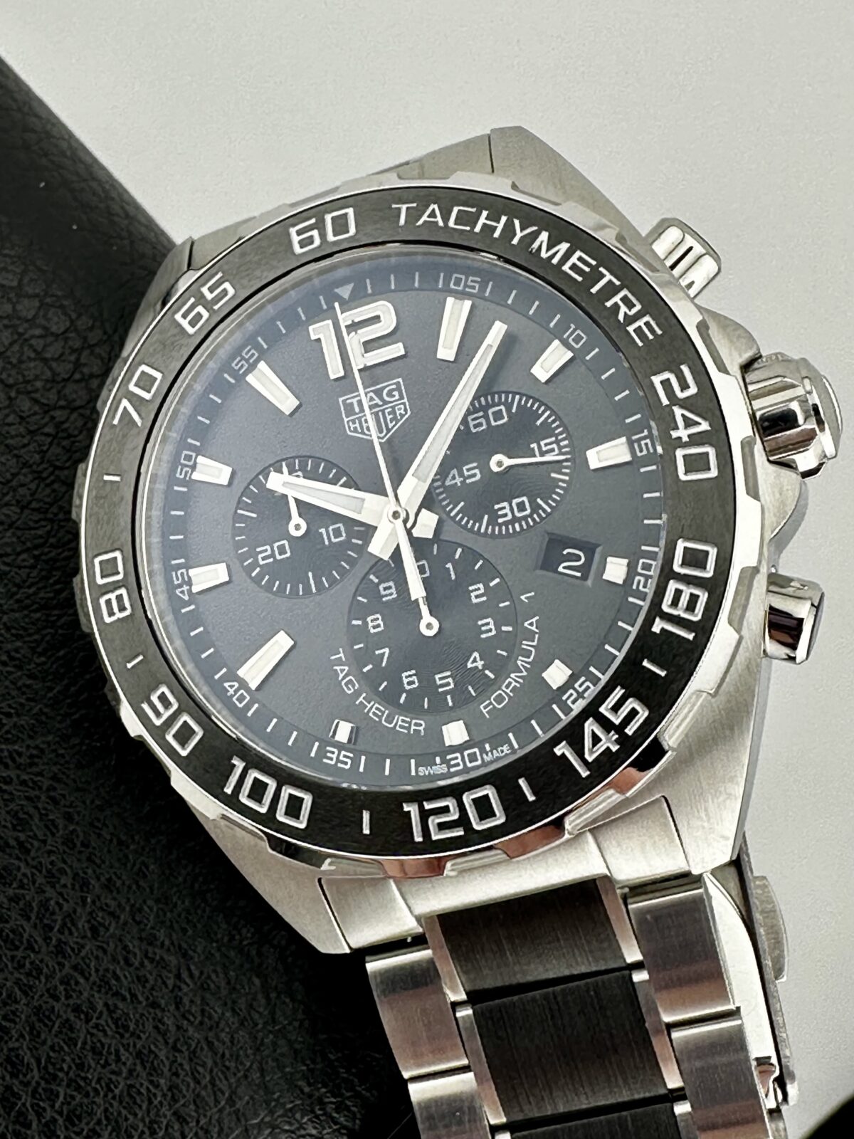 TAG HEUER FORMULA 1 CHRONOGRAPH CAZ1011 SWISS QUARTZ 43MM BLACK SUNRAY DIAL