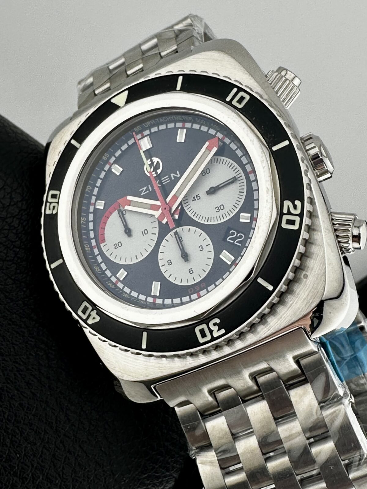 ZIXEN DSR500 VINTAGE DIVER CHRONOGRAPH DEEP SEA 500M SWISS AUTOMATIC UNWORN 44mm