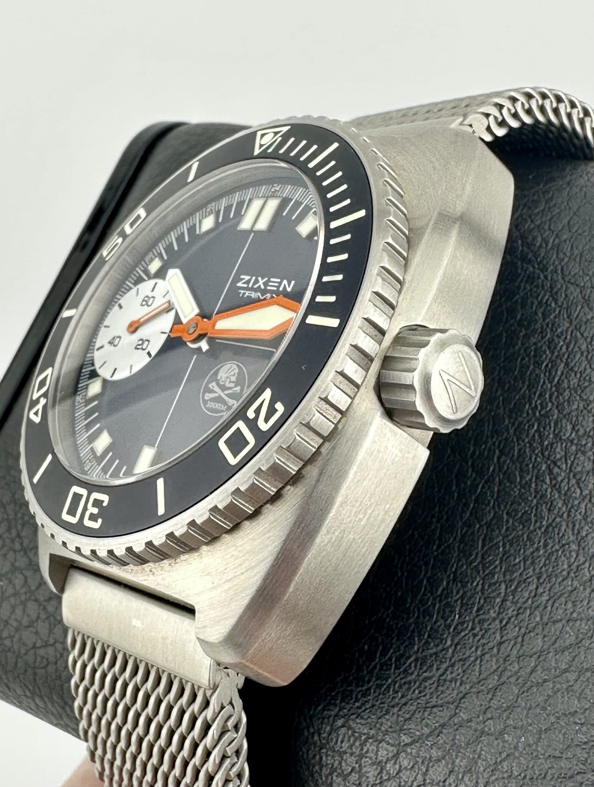 ZIXEN TRIMIX SPECIAL MECHANICAL SWISS UNITAS 6497 SKULL 46MM 1000M