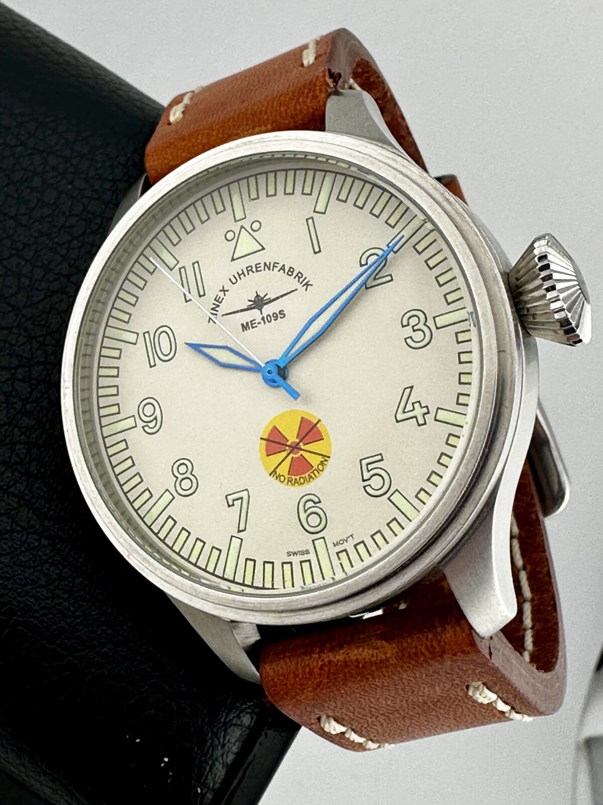 ZINEX VINTAGE PILOT NO RADIATION LIMITED EDITION White Dial ZIXEN 47MM UNWORN