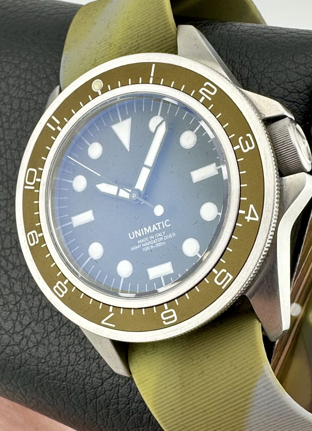 Unimatic U1-DZ Limited Edition 400 Pieces Military 300m Diver Olive Green Dial