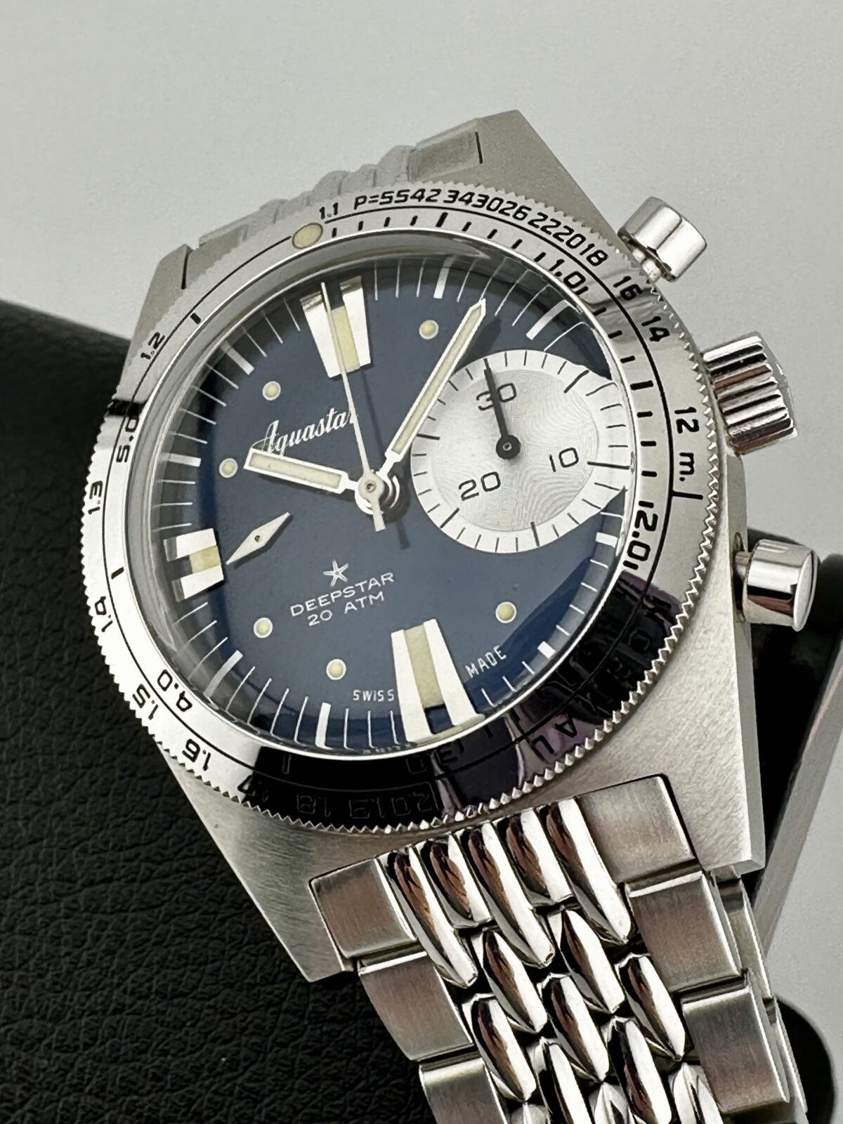 AQUASTAR DEEPSTAR CHRONOGRAPH 2020 LIMITED RE-EDITION BLUE DIAL 200M SWISS 41MM