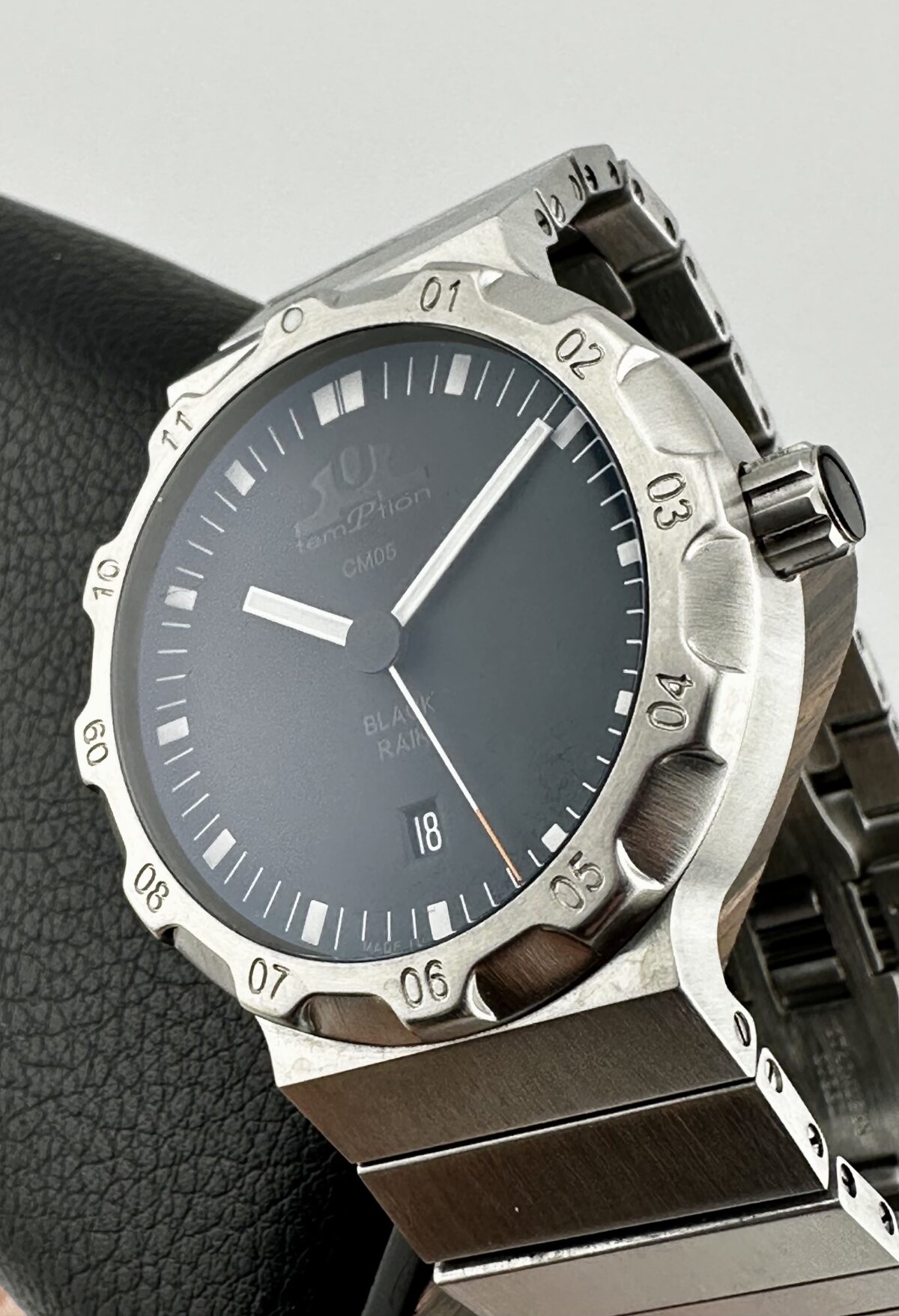 TEMPTION CM05 42mm Brushed Stainless Steel Swiss Automatic 100m New Dec 2025