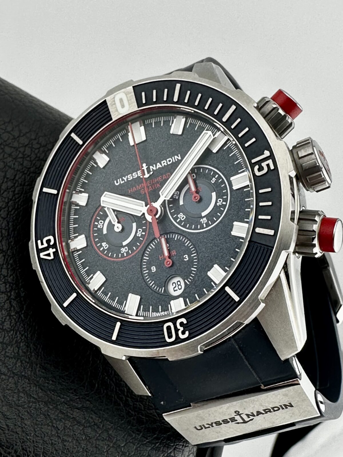 ULYSSE NARDIN HAMMERHEAD SHARK CHRONOGRAPH LIMITED EDITION 300 PIECES TITANIUM
