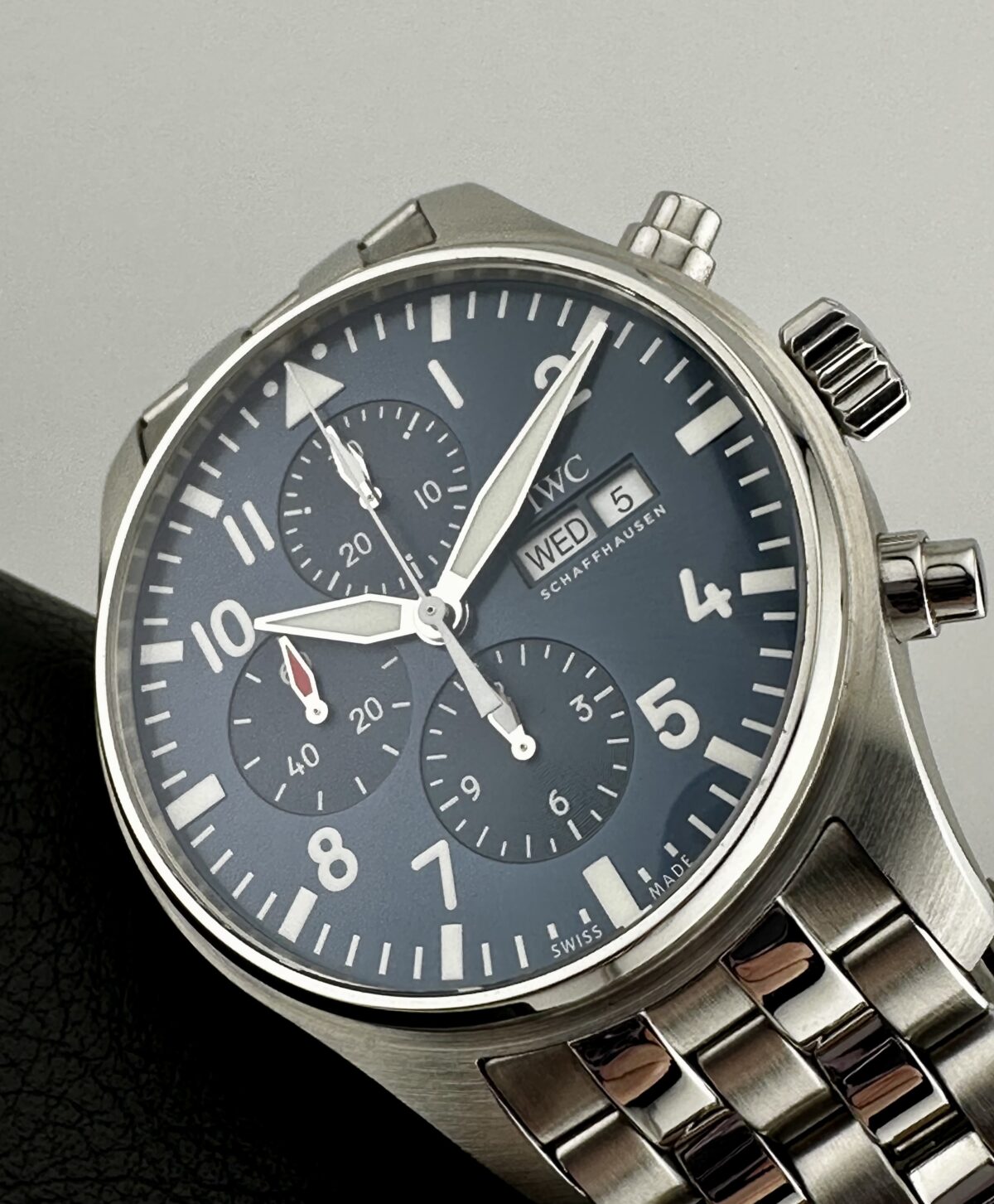 IWC PILOT’S CHRONOGRAPH IW377717 LE PETIT PRINCE BLUE DIAL 3777-17 BRACELET