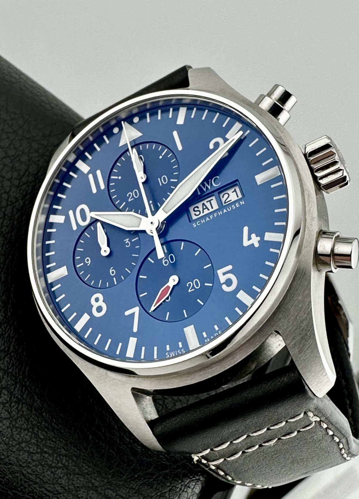 IWC PILOT’S CHRONOGRAPH IW378003 BLUE DIAL 3780-03 DAY DATE WARRANTY TO MAY 2031